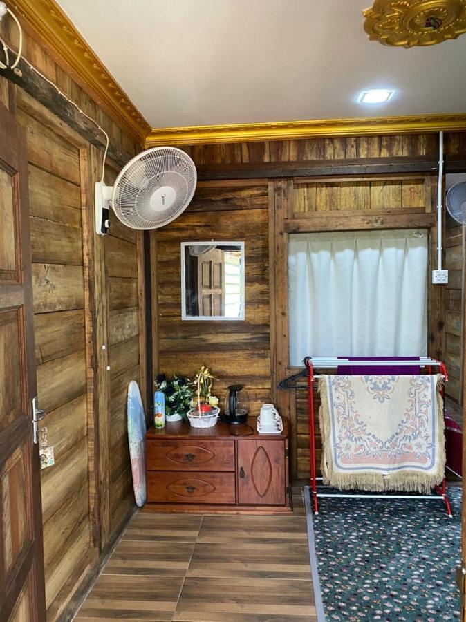 Homestay Dusun Ana Balun Slim River Buitenkant foto